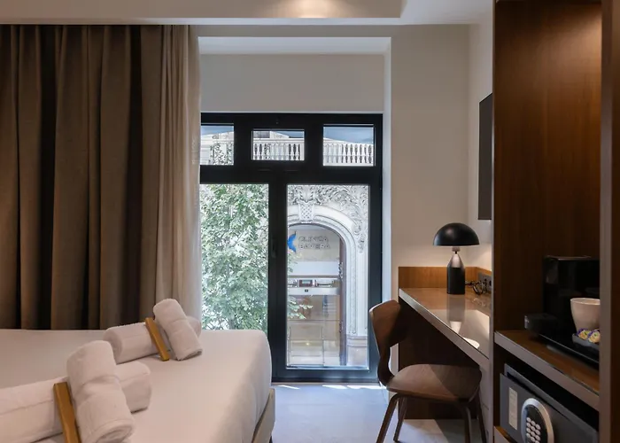 Moontels Colon Valencia
